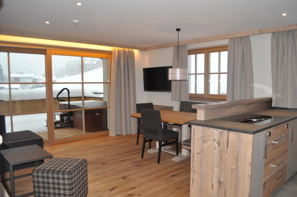 Alpen Chalet Dorfwies Кирхберг Номер фото